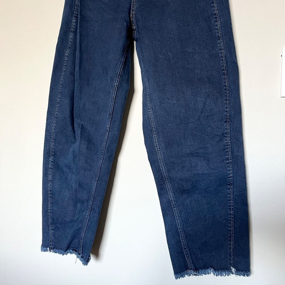 Whistles NEW Stretch Barrel Jeans in Dark Denim High-Waist Ankle Raw Hem Sz 26 - Picture 5 of 12